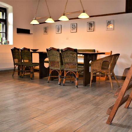 Apartamento Na koňské farmě Malecov Exterior foto